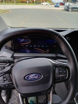 Ford Tourneo Custom Combi 125kw Automat TITANUM - 10