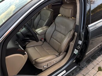 Audi A8 Long 3.0 TDi quattro - 10