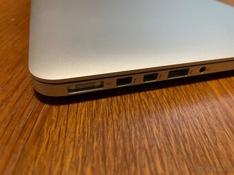 APPLE MacBook PRO 13" 2015 Retina 8GB-256GB - 10