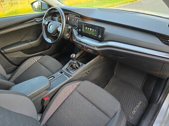 Škoda Octavia 4 - 10