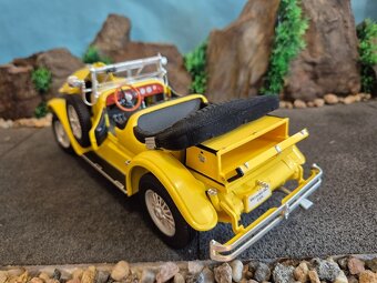 Prodám model 1:18 Mercedes Benz 630K 1927 - 10