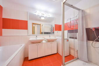 REZIDENCIA CASSOVAR - 3 IZB BYT ŽIEDLOVÁ,BALKÓN,2PARK.MIESTA - 10