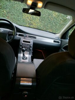 Predám Volvo S80 r.v. 2007 D5 5-valec - 10
