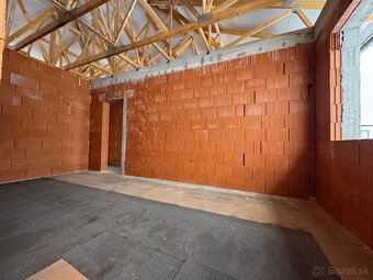 🏡 Na predaj: 4-izbová novostavba – Mojš pri Žiline - 10