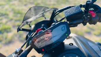Yamaha MT-07 (2019) Leovince - 10