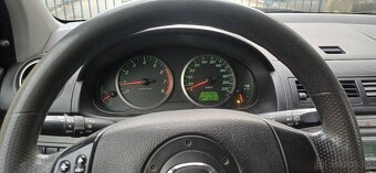 Mazda 2 - 10
