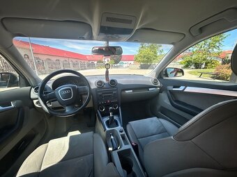 Predám Audi A 3 hatchback 2,0 FSI 5 dverové - 10