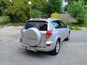 Toyota RAV4 2.2D-4D 4x4 - 10
