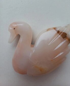 Pyramída orgonit + labuť z mienrálu - 10