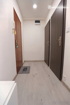 PRENÁJOM Byt 1+1 (44 m2) s dvomi loggiami, sídl. Tarča v Sp - 10