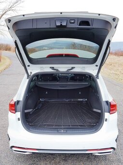 KIA Ceed SW 1.5T-GDI GT-LINE,SMART PACK - 10