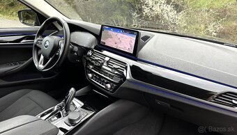 BMW 520d xDrive A/T FACELIFT, KAMERA, NAVI, FULL LED, ŤAŽNÉ - 10