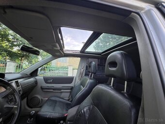 Nissan X-Trail SUV 4x4 - 10