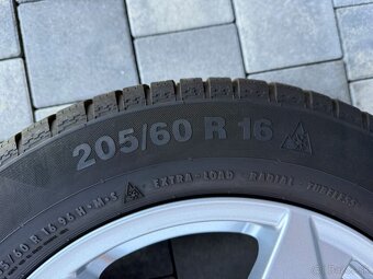 Audi A4 205/60 R16 Zimná sada - 10
