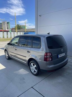 Touran 1.9 TDI - 10