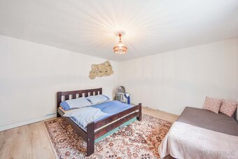 2IZB. RD S LETNOU KUCHYŇOU, SKÁROŠ - 10