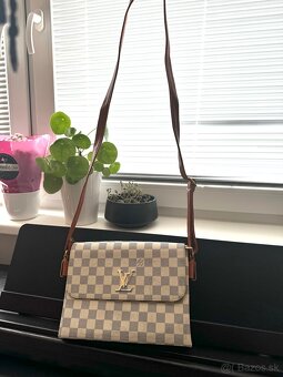 Louis biela crossbody kabelka - 10