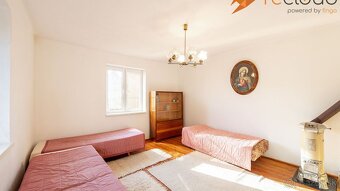 Na predaj rodinný dom vo Veľkých Ozorovciach s veľkým rovina - 10