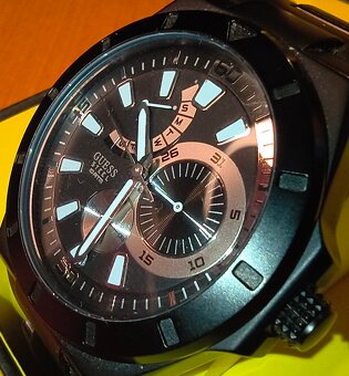 Hodinky Guess, lahke, multifunkcne - 10
