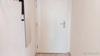 PRENÁJOM/RENT - Petržalka - 2-izb. byt s balkónom a garažový - 10