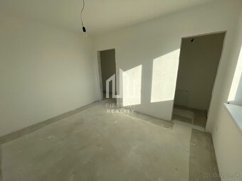 POSLEDNÝ ZO 4 DOMOV Na predaj novostavba RD, Dubovany - 10