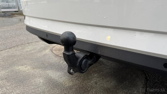 Škoda Superb Combi 2.0 TDI SCR Ambition DSG - 10