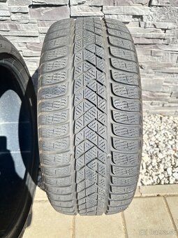 225/40 R19 93H XL RFT zimné PIRELLI - 10