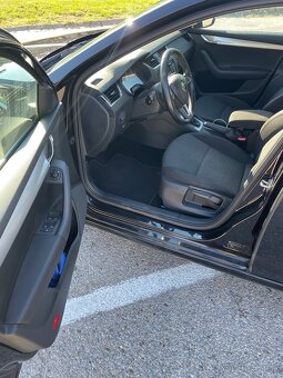 Škoda Octavia 2.0 TDI DSG - 10