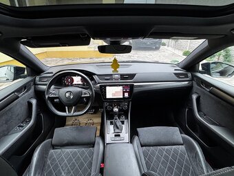 Superb Facelift Sportline 2.0 TDI 4x4 DSG 140kw PLNÁ Výbava - 10