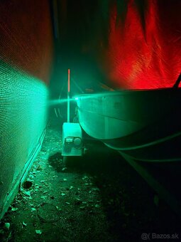 Laminatovy cln katamarán 360 - 10