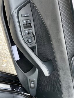 Škoda octavia combi 2.0 TDI RS 4x4 DSG 147kW/200HP A7 - 10