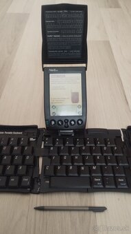 Predám vreckový počítač Palm III xe - 10