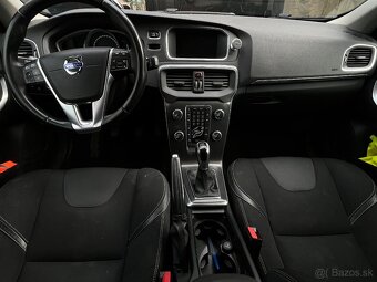 Volvo V40 88kW, 2015 - 10