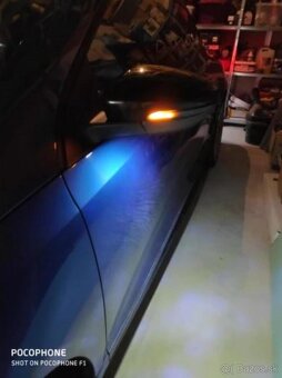 Dynamicke LED smerovky spatnych zrkadiel - 10