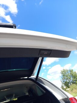 Predám Superb 2.0 tdi dsg 2015 - 10