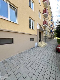 NOVINKA - 3 izbový zrekonštruovaný byt s balkónom - Nová Dub - 10
