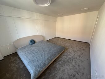 Moderný a štýlový dvojizbový byt s balkónom v centre Zvolena - 10