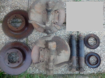 ŠKODA 105 nahradné diely. - 10