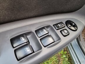 Kia Rio II predný náraznik - 10