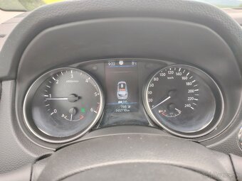 NISSAN QASHQAI - 10