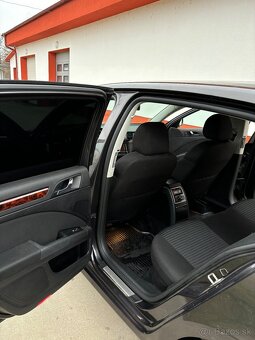Škoda Superb 2.0 TDI DSG 125 kW - 10