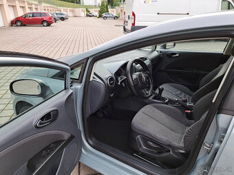 Seat Leon 1.6i 16v 75 kW Comfrline R.V.2008 - 10