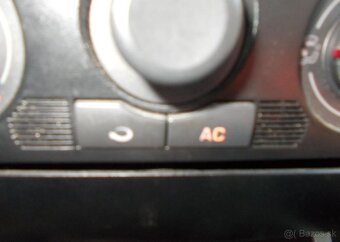 Seat Cordoba 1,4 63 kw klima benzín manuál 63 kw - 10