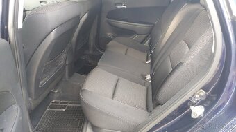 Hyundai i30 1.6i CVVT Comfort - 10