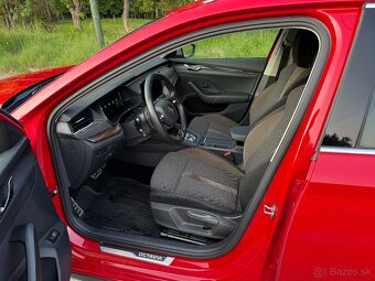 Škoda Octavia Combi 2.0 TDI Scout 4x4 DSG - 10