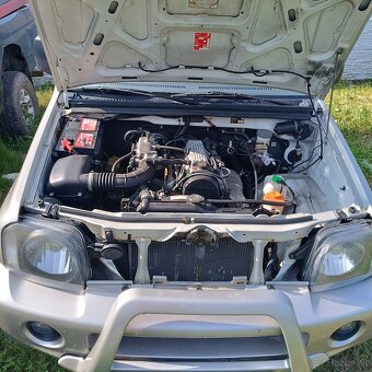 Suzuki Jimny - 10