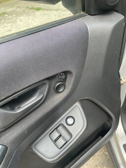 Suzuki Ignis 1,3 vvti - 10