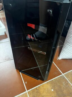 Predám skriňu Phanteks Evolv Shift 1 - 10