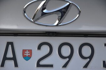 Hyundai i30 CW 1.60 SR voz, 1. maj, Serv. história, TOP výba - 10
