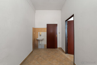 KANCELÁRSKE PRIESTORY | 165 m² | Humenné - Mierová - Allianz - 10